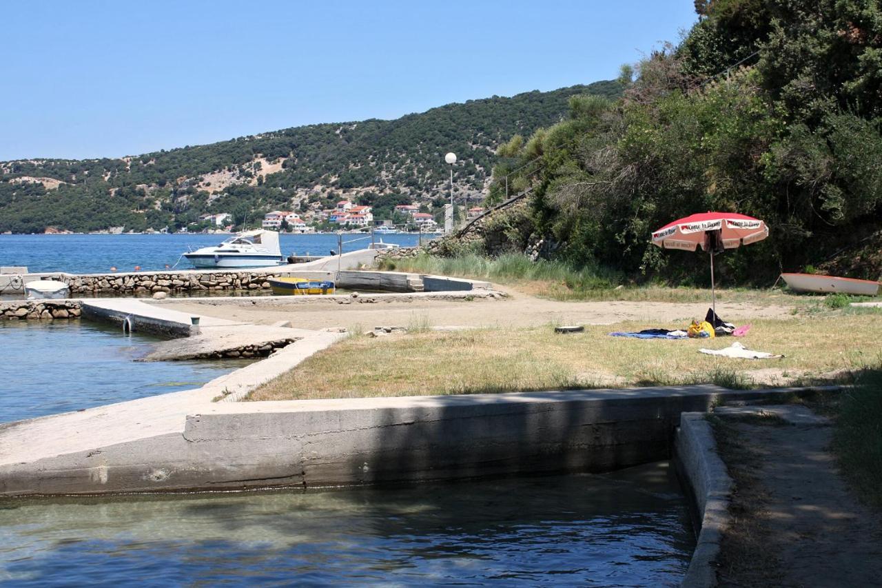 Apartment Supetarska Draga - Donja 2013B Exteriör bild